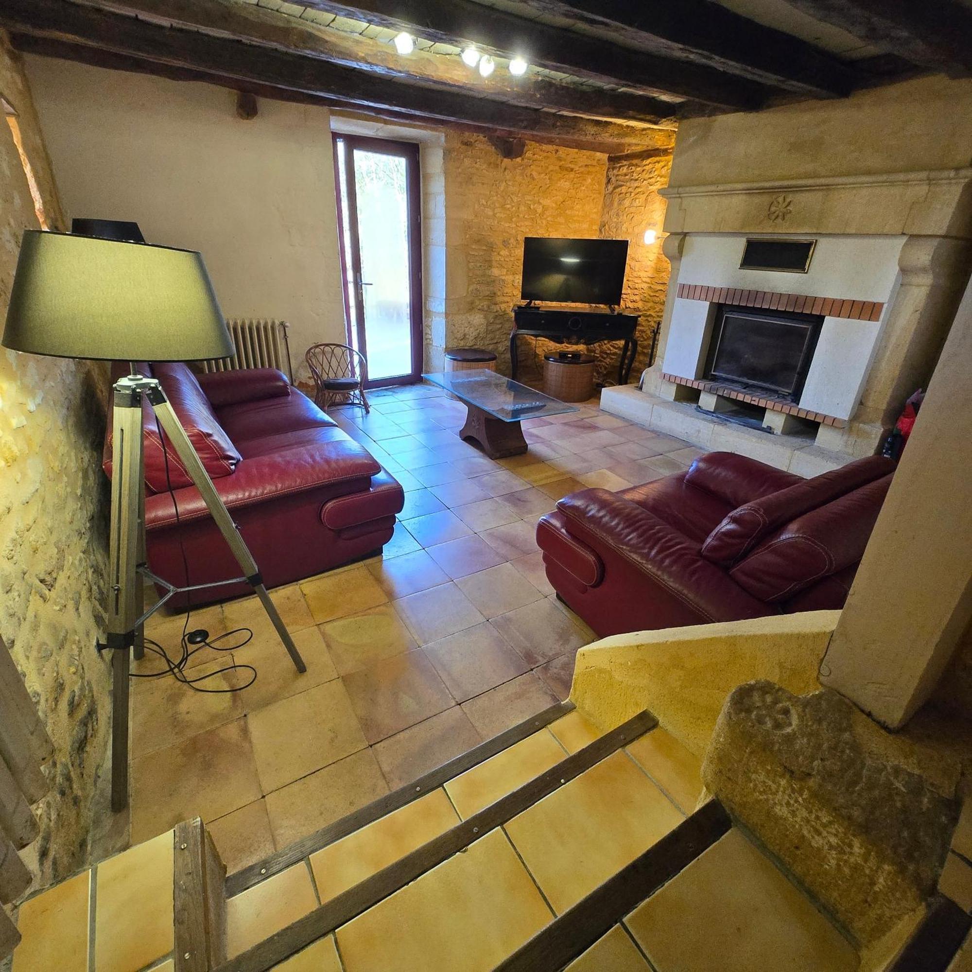 Gite Les Combes Montignac Lascaux Exterior foto