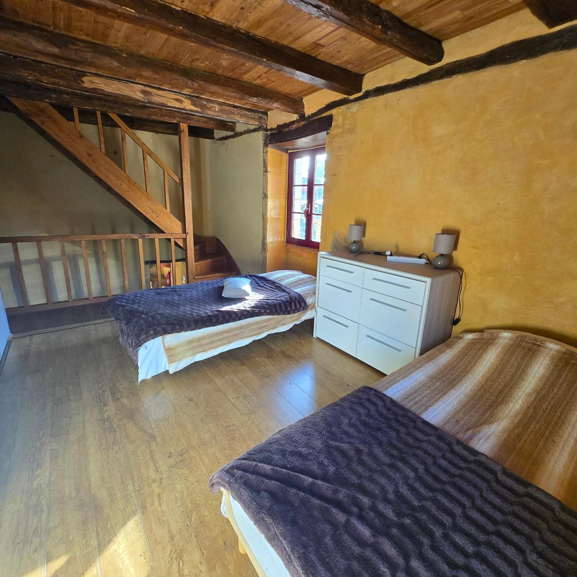 Gite Les Combes Montignac Lascaux Exterior foto